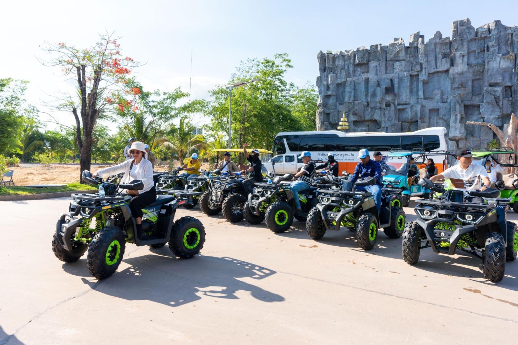 Wonderland Suites And Resort Sihanoukville Exterior foto